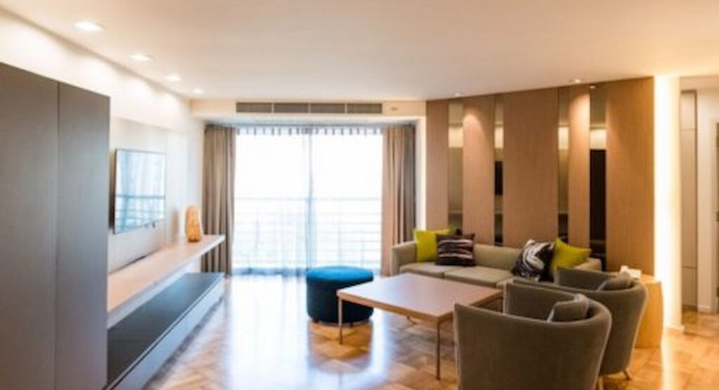 Rent a spacious 3-bedroom apartment in Bangkok.