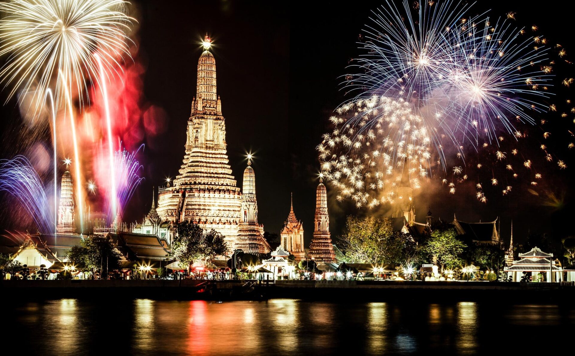 New Year's Eve at Wat Arun in Bangkok